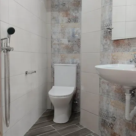 Flora House Tatil Evi Kremastí