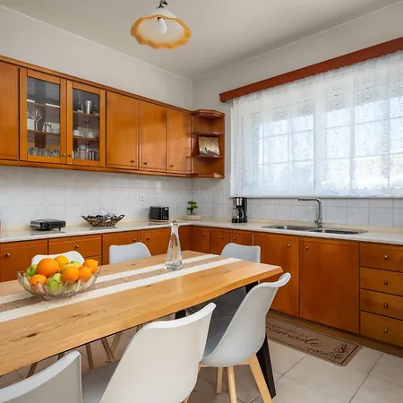 Flora House Feriehus