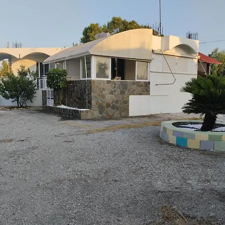 Flora House * Kremasti (Rhodes)