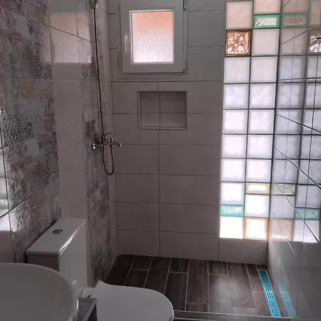 Flora House 度假居 *