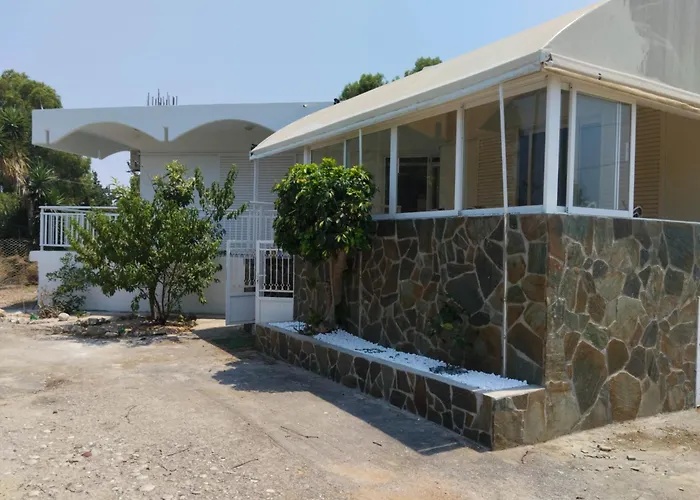 Flora House * Kremastí