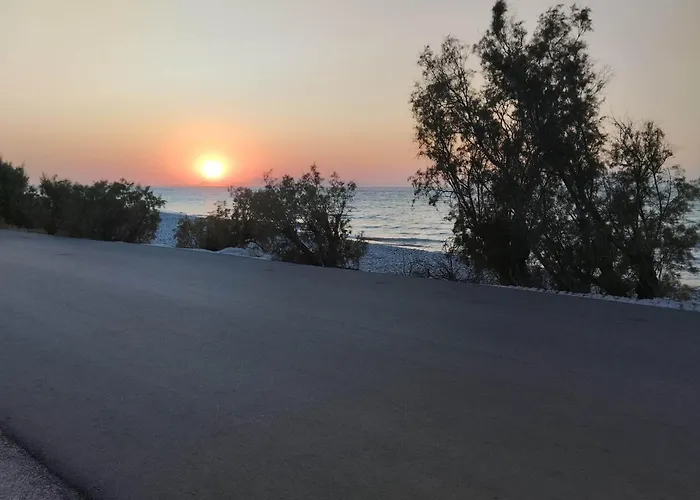 Flora House Vakantiehuis Kremastí