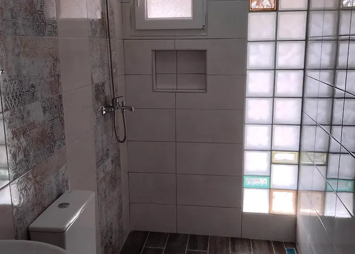 Flora House بيت للعطل *