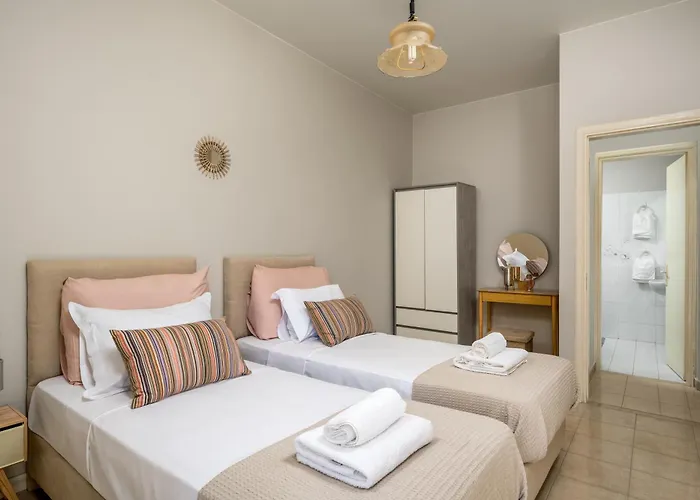 Flora House Vakantiehuis Kremastí