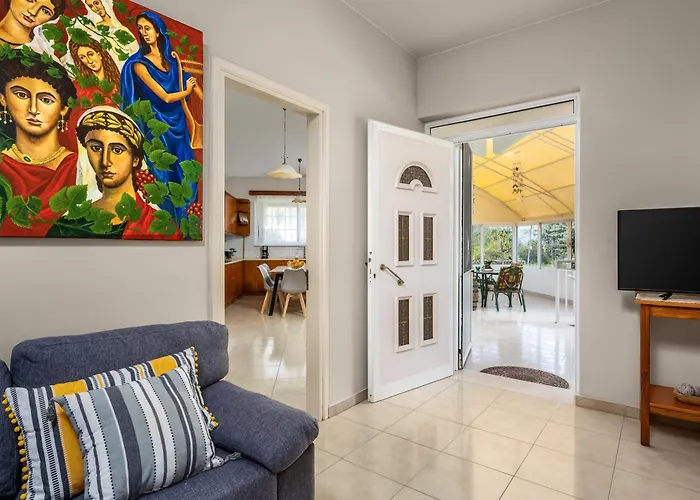 بيت للعطل Flora House *